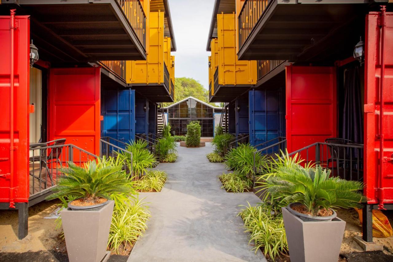 Tuscany Land Resort Donmuang Bangkok Exterior foto
